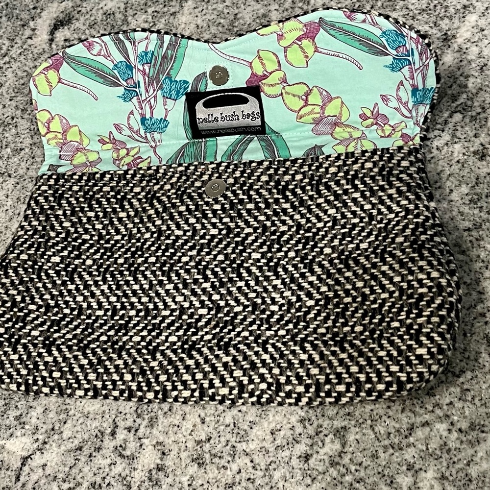 🎀Women’s hand bag - Picture 2 of 3